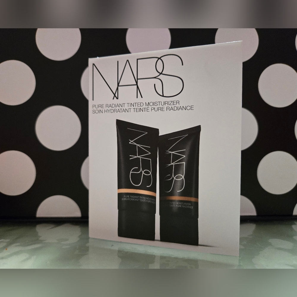 10/$25✨️NARS Tint Sampler✨️